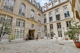 Pick A Flat's Apartements with services in Louvre - Rue des Halles - 5