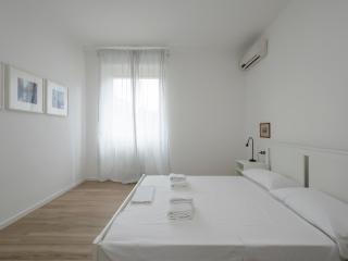 Milano 4 Pax - Via Brioschi, 94 - Milan - 9