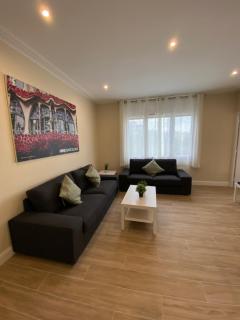RIUS33 - Huge & Spacious Apartment in Montjuic - 0