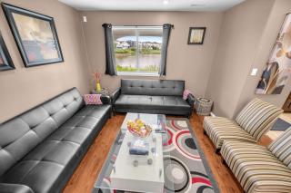 52-3 Bed Suite On Lake Central Ac By Airport - Calgary - 8