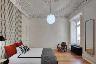 JOIVY Astonishing Flat w Office Near Central Lisbon - 1