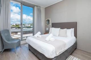 Stadium View Haven 2-Bed Retreat in Greenpoint - Cidade Do Cabo - 7