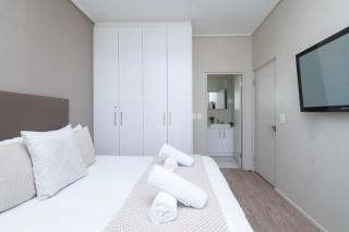 Stadium View Haven 2-Bed Retreat in Greenpoint - Cidade Do Cabo - 6