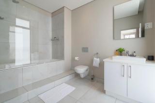 Stadium View Haven 2-Bed Retreat in Greenpoint - Cidade Do Cabo - 3