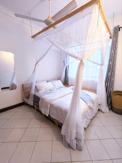 Loco Real Estate Agency - Dar es Salaam - 0