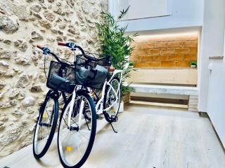 Hauzify I Apartament Beach&Bike - Sant Feliu de Guixols - 0