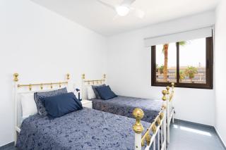 Home2Book Cozy Apt, Pool & Tenis Court, Arona - Los Cristianos - 2