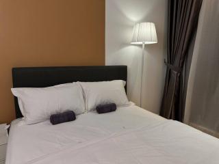 KLCC view cozy studio apartment Trion C243A KL - 0