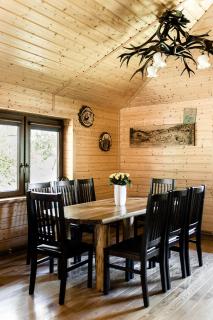 Myśliwska chata na skraju lasu - 8