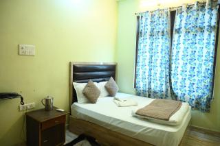 Rameshwaram Guest House - 1