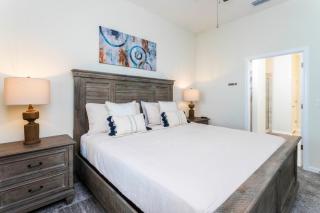 Modern Condo With Lake View Near Disney 3151 - 7