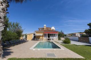 Villa mit Garten, Pool sowie weitereren Freizeitmöglichkeiten für die ganze Familie - Pomer - 8