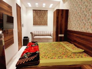 City Shelter - Studio with all basic amenities - Zirakpur - 0