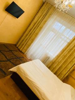 г Караганда Лободы 3а посуточно - 2