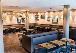 Motel One Wien-Hauptbahnhof - Wenen - 3