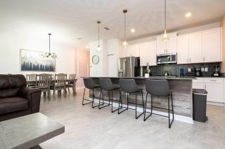 Lake View & Free Resort Access Near Disney 4399 - Kissimmee - 3