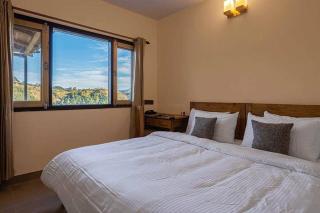 Pet-Friendly mountain view 2 bedroom cottage C1 - Mukteshwar - 8