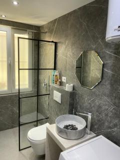Midnight Apartments - Tirana - 9
