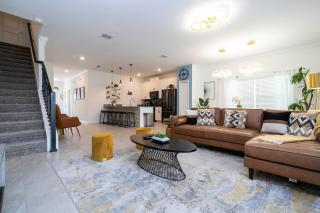 Luxury 5BR Storey Lake Retreat Near Disney 2969 - 2