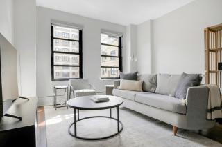 Gold Coast 1BR w Gym Roof nr Mag Mile CHI-623 - 0