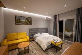 Sunkised Hotel - Sarandë - 8