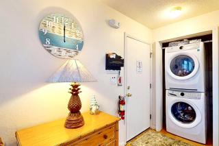 Just Cocoa Beachy - Cozy beachside condo with pool and beach access - 5