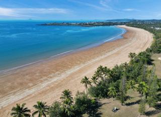 Iluka Palms - - 9