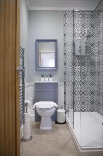 Grove Apartment with Free on street Parking - Worthing - 2