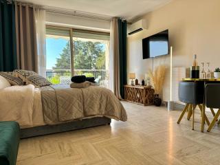 My Resid Appart Cannes Marina vue piscine - Mandelieu La Napoule - 7