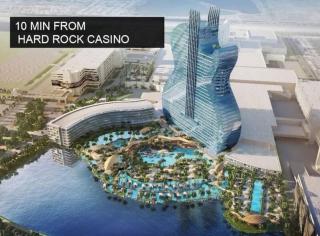 Private Heated Pool Villa in FTL Near Beach - 2