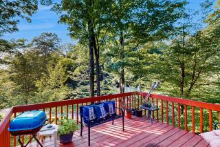 Chestnut Hill Hideaway - Lake Ariel - 8