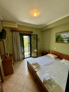 Hotel Filoxenia - Ligia - 9