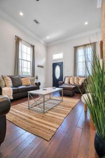 3br Retro Arcade Home W Games & Pool! - New Orleans - 2