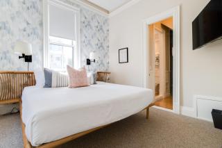 The Centerboard Nantucket - 7