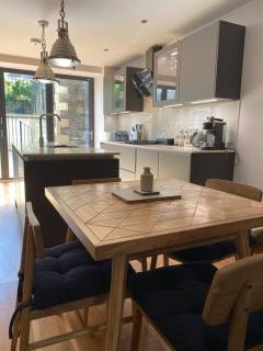 Stylish 2 bedroom self-contained apartment in the heart of Clifton Village - Bristol - 5