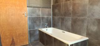 Henning nest guest house - 3