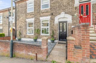 Luxury and Eco Friendly Townhouse with Free Parking - Norwich - 0