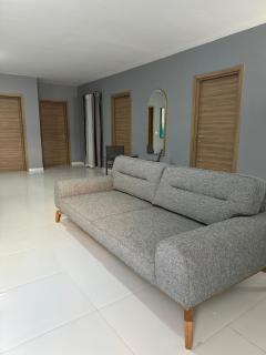 Peaceful 2 bedroom Apartment - 4