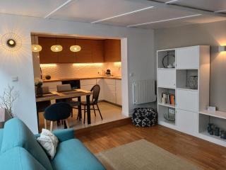 Maison cosy et jardin verdoyant - 1