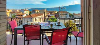 RIVIERA, Large Four-Room Apartment with Balcony and Partial Lake View - Pallanza - 9