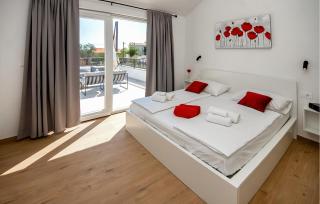 Pet Friendly Home In Sibenik - Šibenik - 5