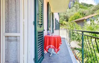 3 Bedroom Pet Friendly Apartment In Ne - Ne - 9