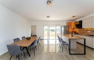 3 Bedroom Stunning Home In Benkovac - Benkovac - 6