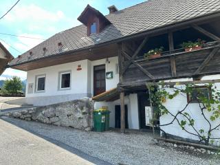 Apartma Pr'Komarjo - Zgornje Gorje - 8
