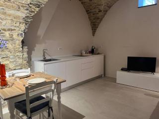 Studio pietra e charme - Diano San Pietro - 6
