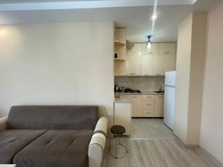 Cozy flat close to the beach - Batumi - 8