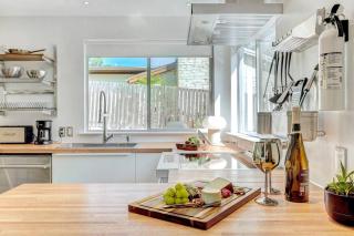 Aviator's Suite - Lakeway - 8