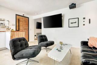 Aviator's Suite - Lakeway - 6