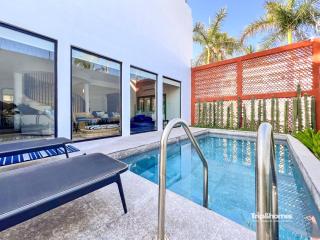 Casa Serendity Beautiful 4Br 4Ba home one block from Malecon - La Paz - 0