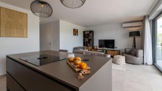 Luxe Breeze - Blue Bay - 2